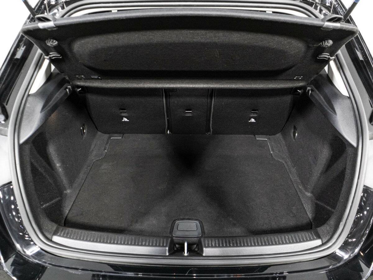 Mercedes-Benz A-Класс 200, 2018 Фото №20