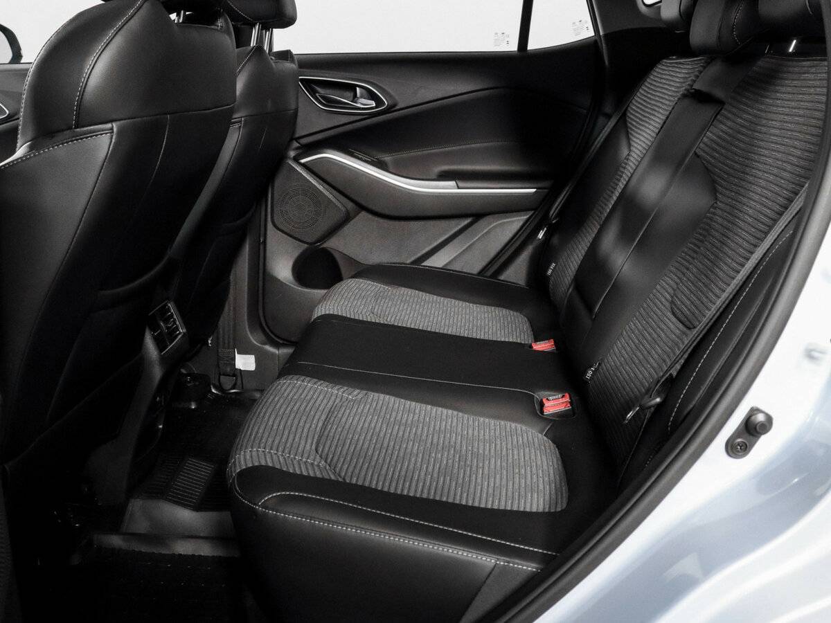 Москвич 3, 2023 Фото №6