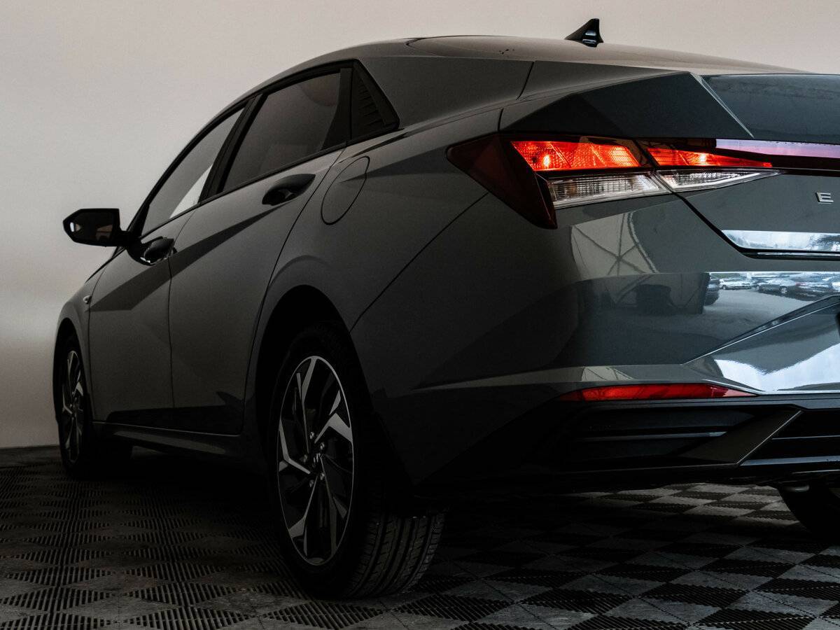 Hyundai Elantra, 2021 Фото №9
