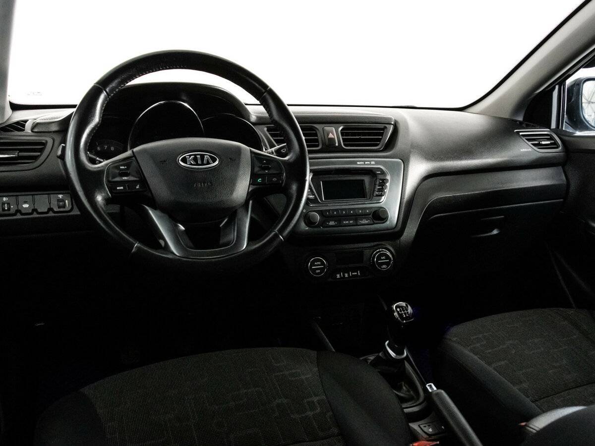 Kia Rio 5-speed, 2012 Фото №9