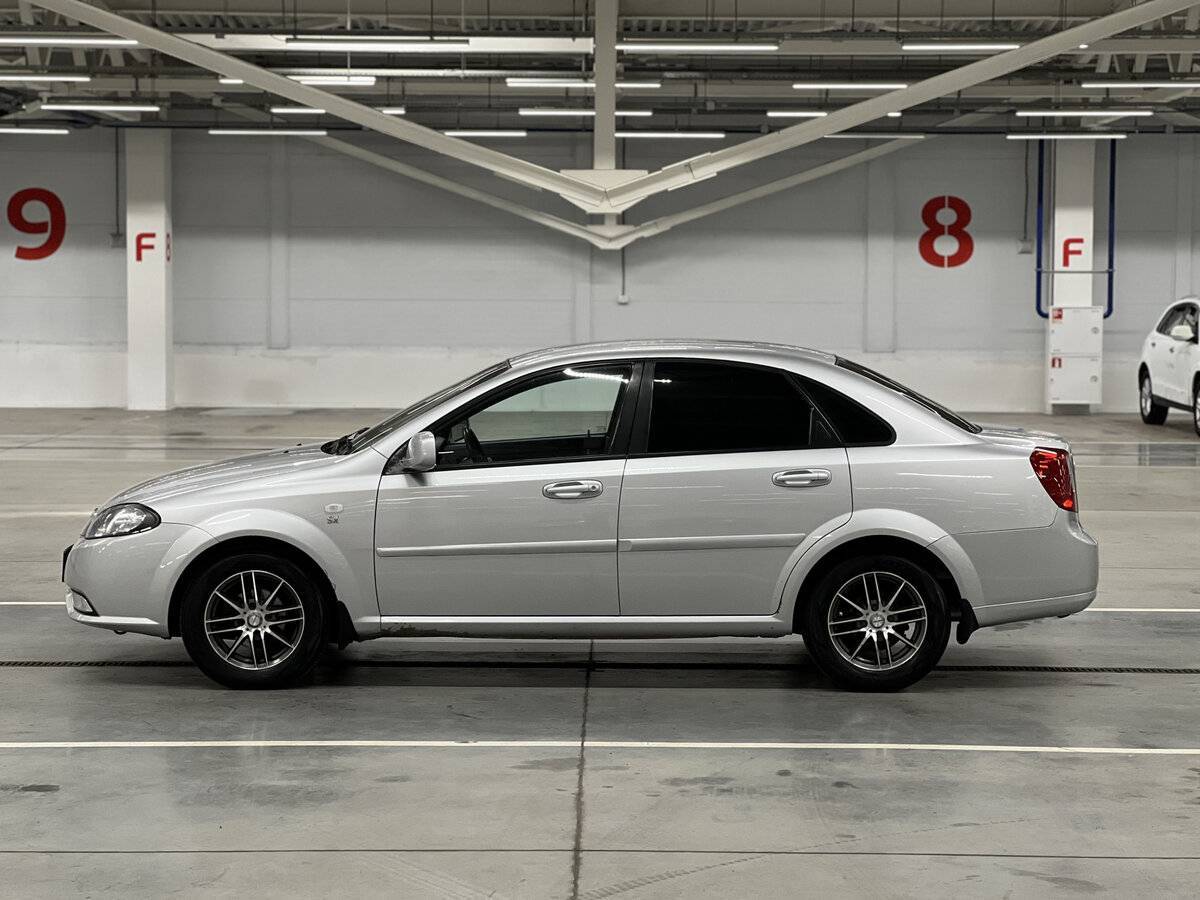 Daewoo Gentra, 2013 Фото №8