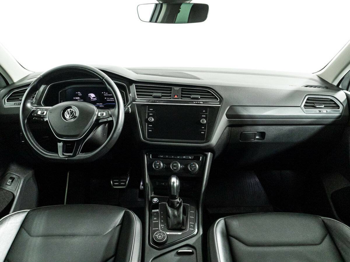 Volkswagen Tiguan, 2020 Фото №13