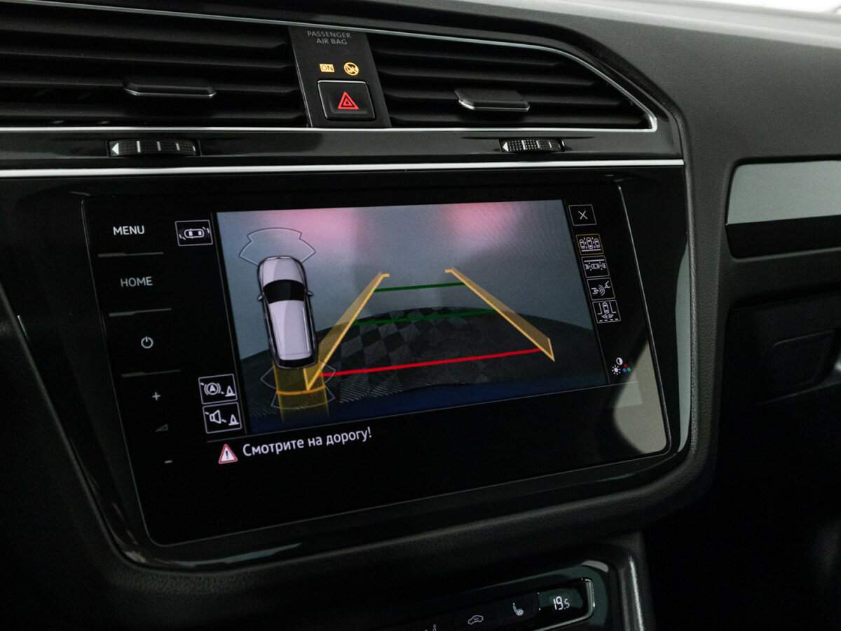 Volkswagen Tiguan, 2018 Фото №19
