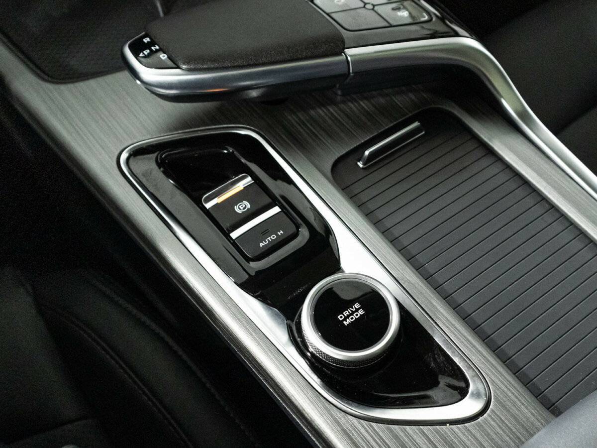 Changan UNI-T, 2023 Фото №21