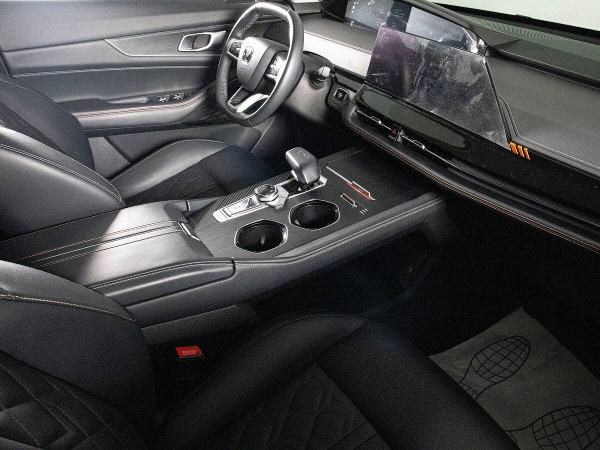 Changan UNI-K, 2023 - 26 010 км. | Фото №8