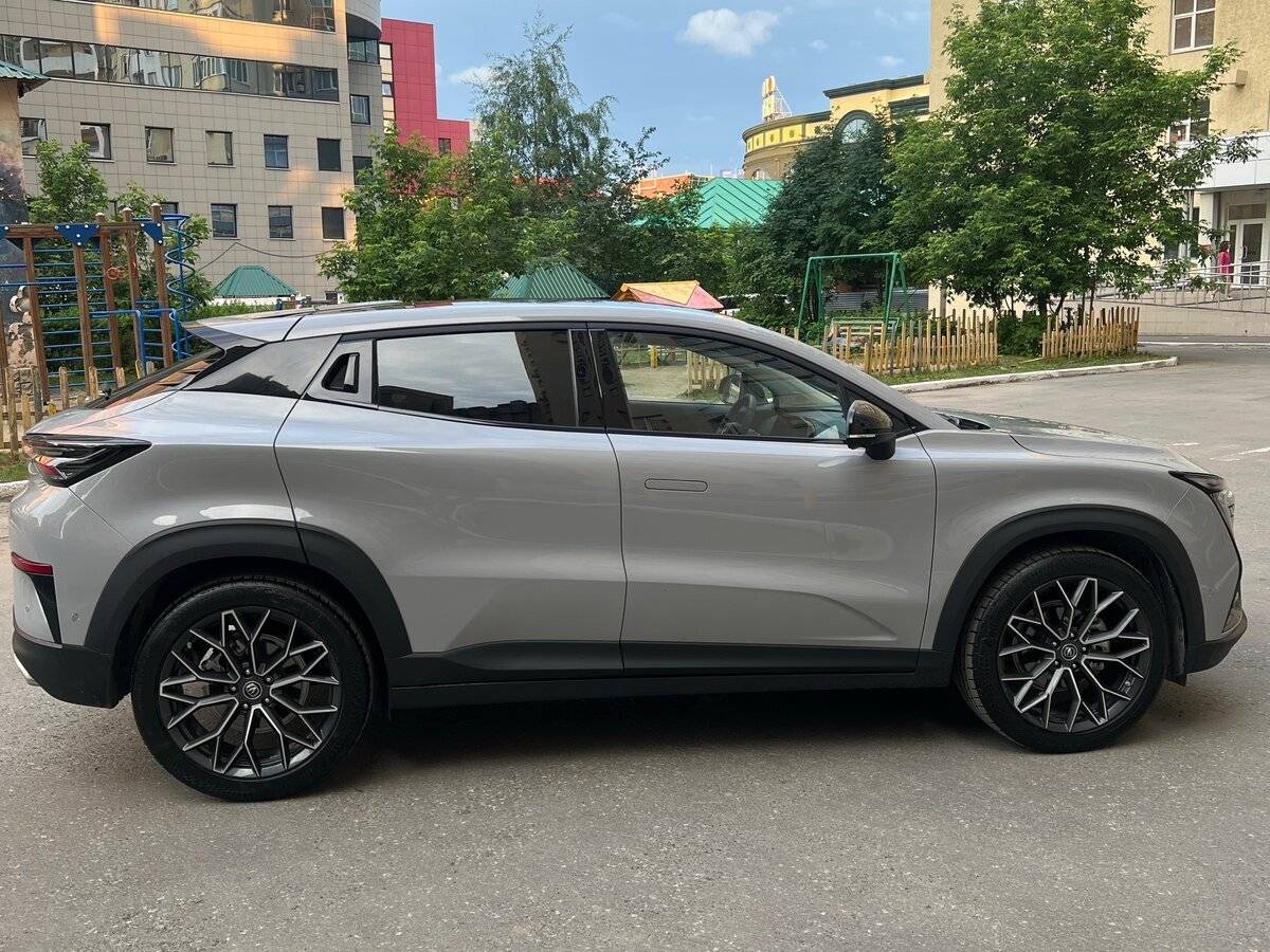 Changan UNI-T, 2023 Фото №5