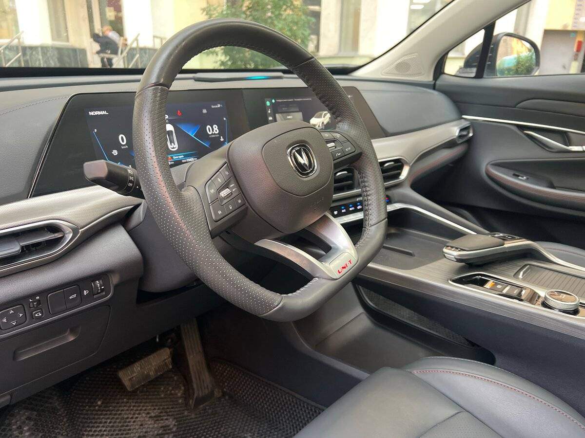 Changan UNI-T, 2023 Фото №14