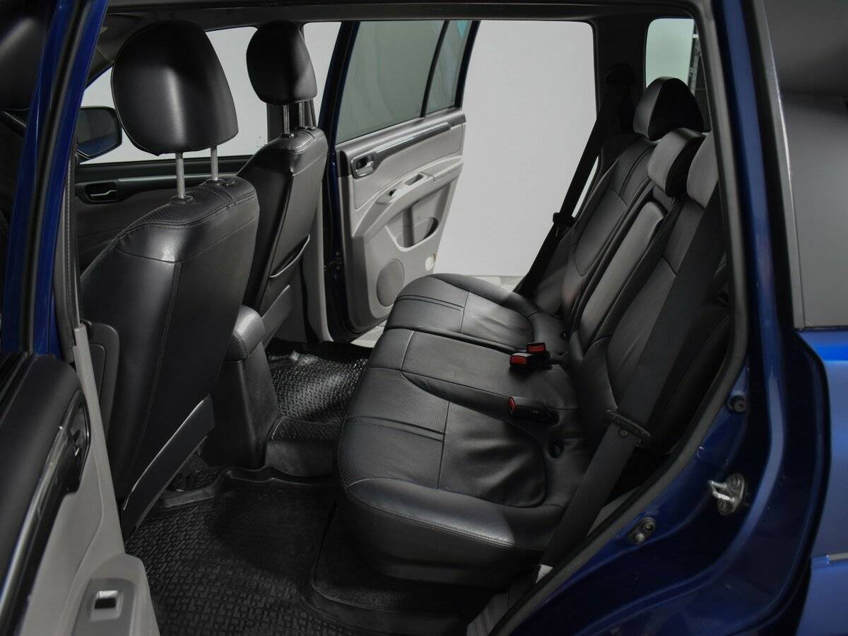 Mitsubishi Pajero Sport, 2015 Фото №11