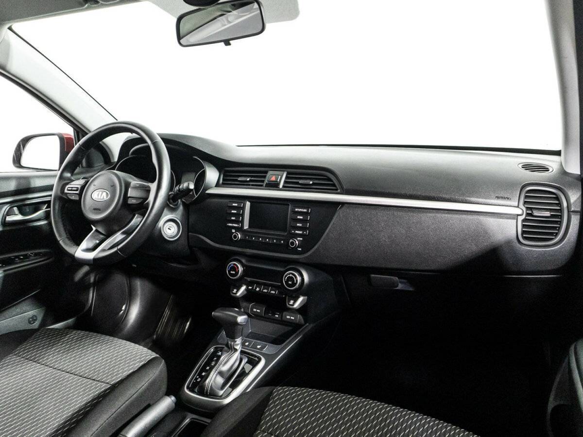 Kia Rio X-Line, 2018 Фото №9