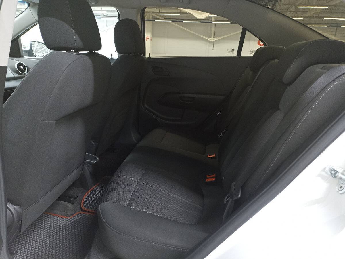 Chevrolet Aveo, 2012 Фото №12