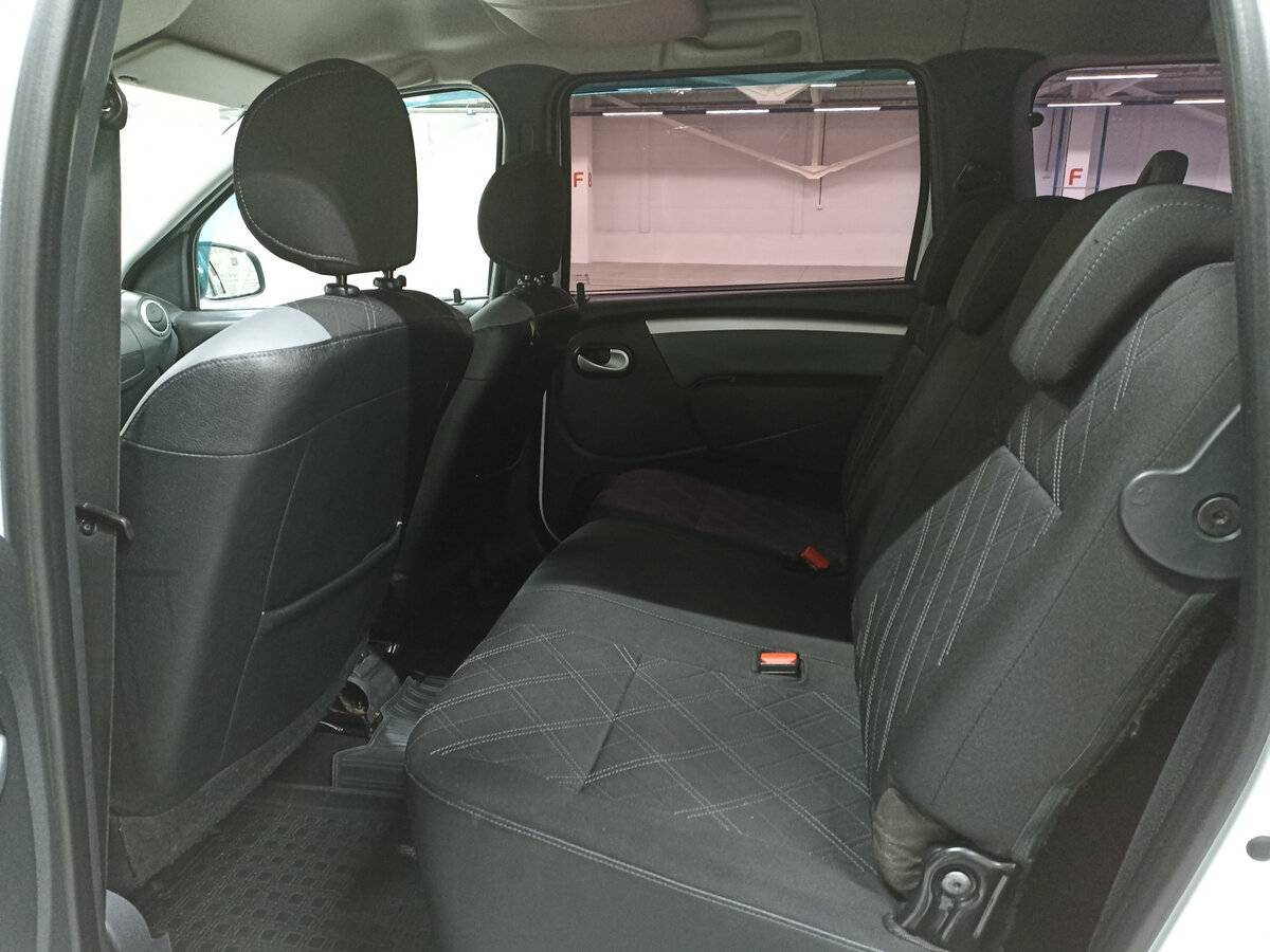 Lada (ВАЗ) Largus Cross, 2017 Фото №12