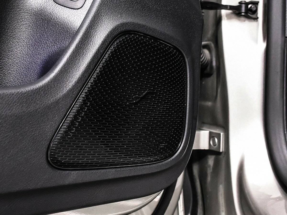 Mercedes-Benz CLA 200, 2019 Фото №15