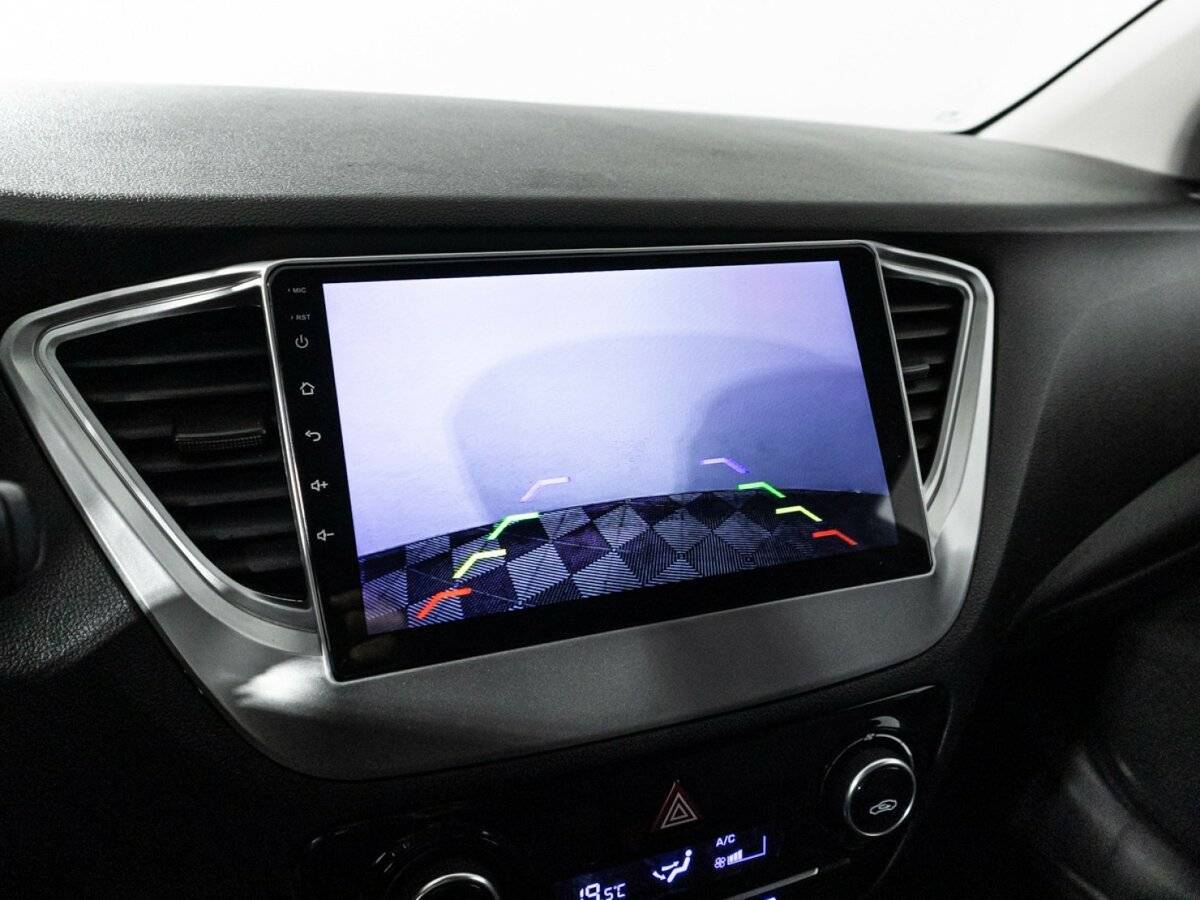 Hyundai Solaris, 2018 Фото №16