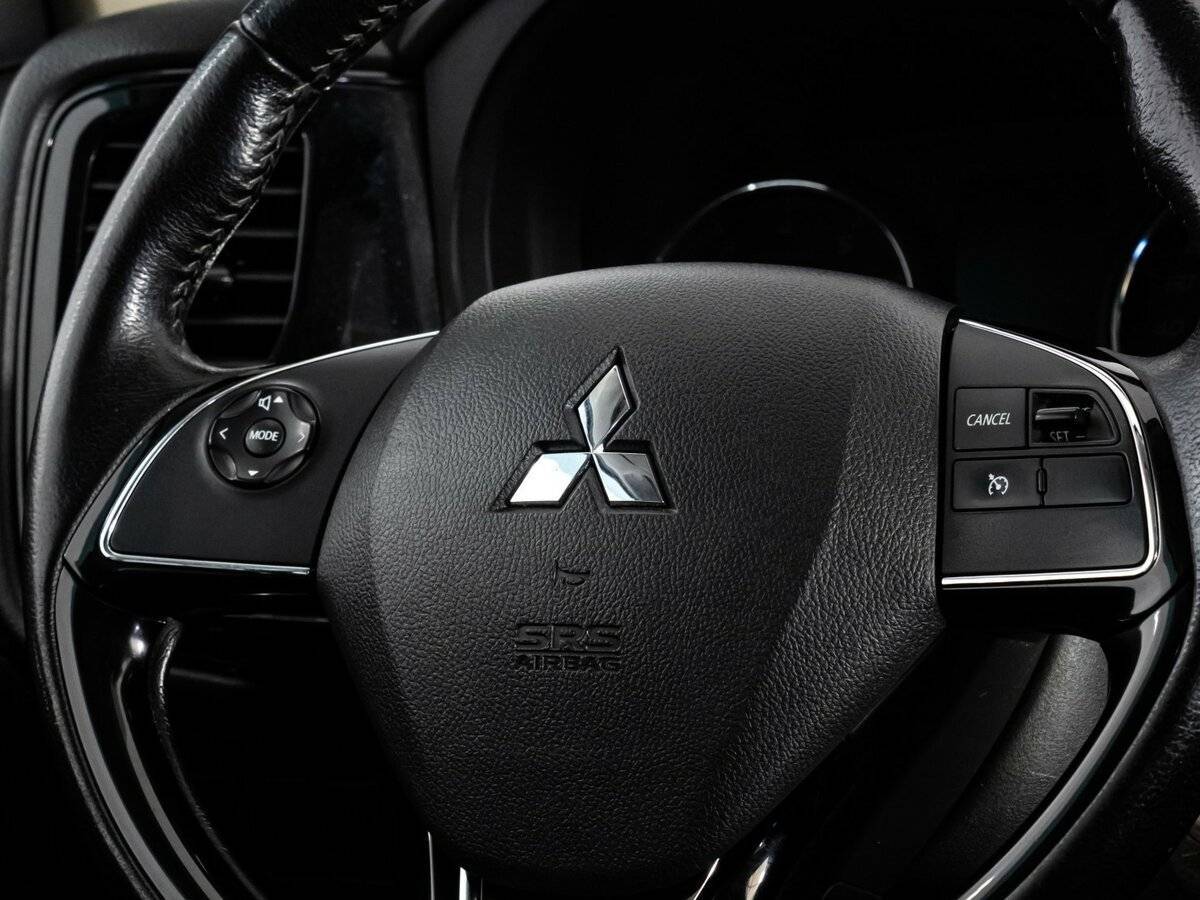 Mitsubishi Outlander, 2020 Фото №11