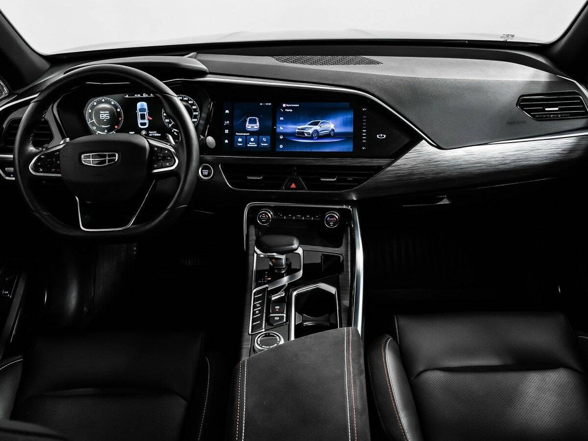 Geely Tugella, 2023 Фото №11