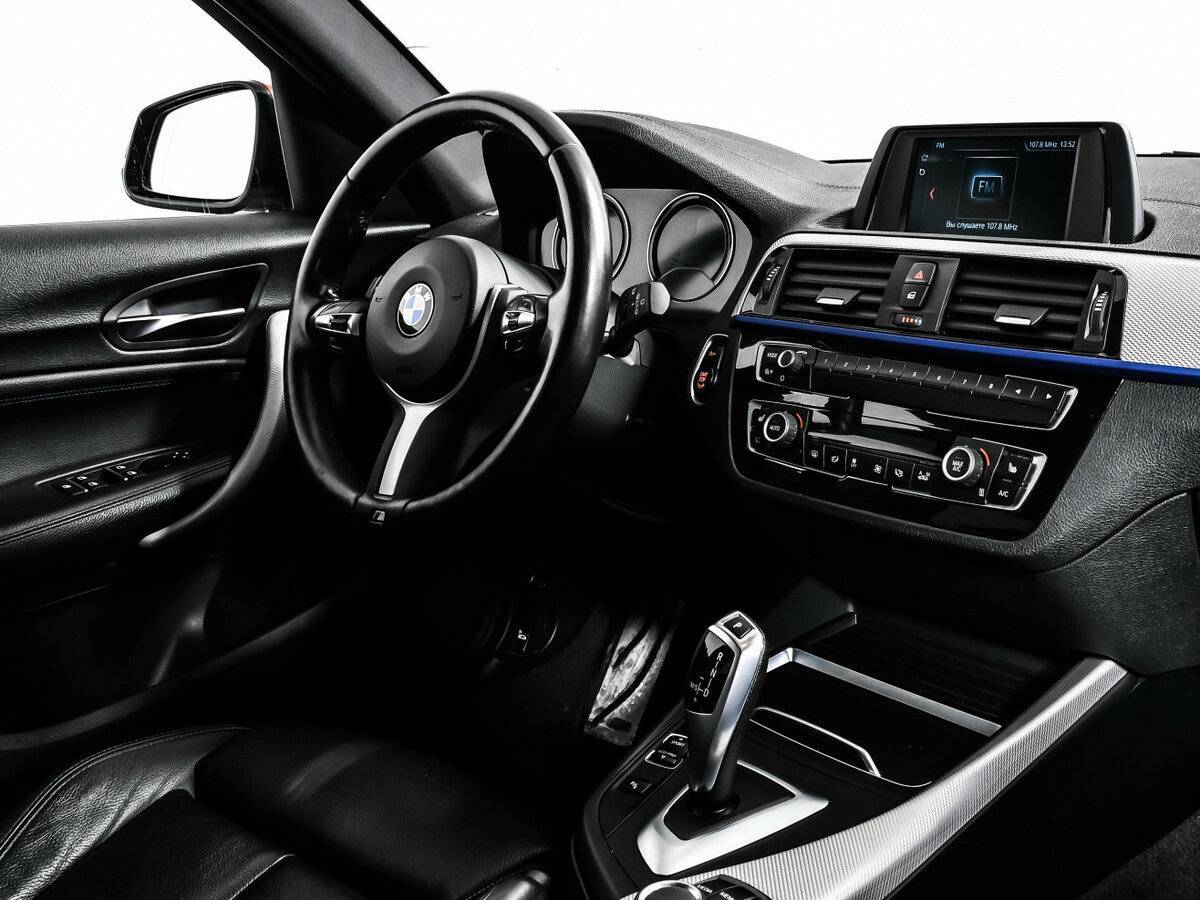 BMW 1 серии 118i, 2018 Фото №9
