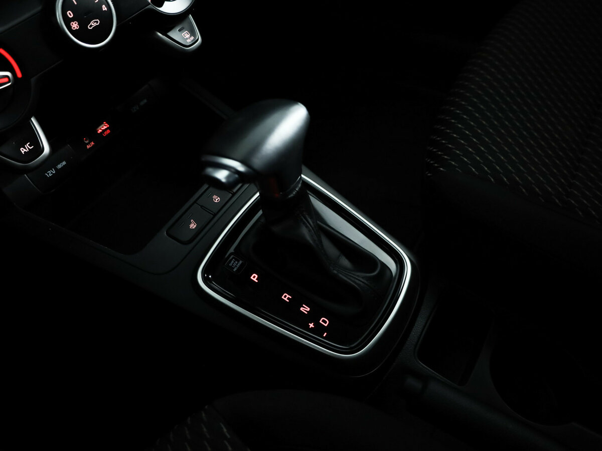 Kia Rio IV, 2017 Фото №19