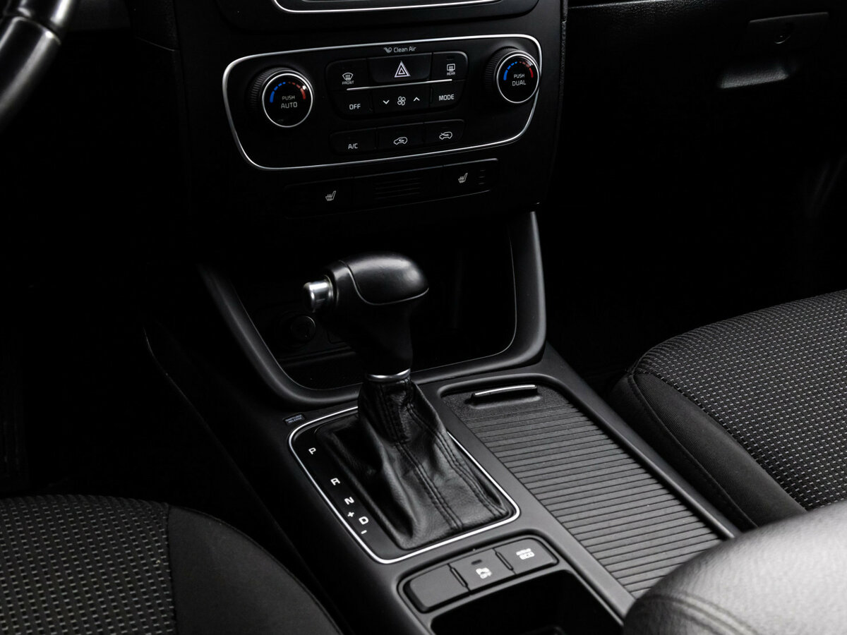 Kia Sorento II Рестайлинг, 2013 Фото №10