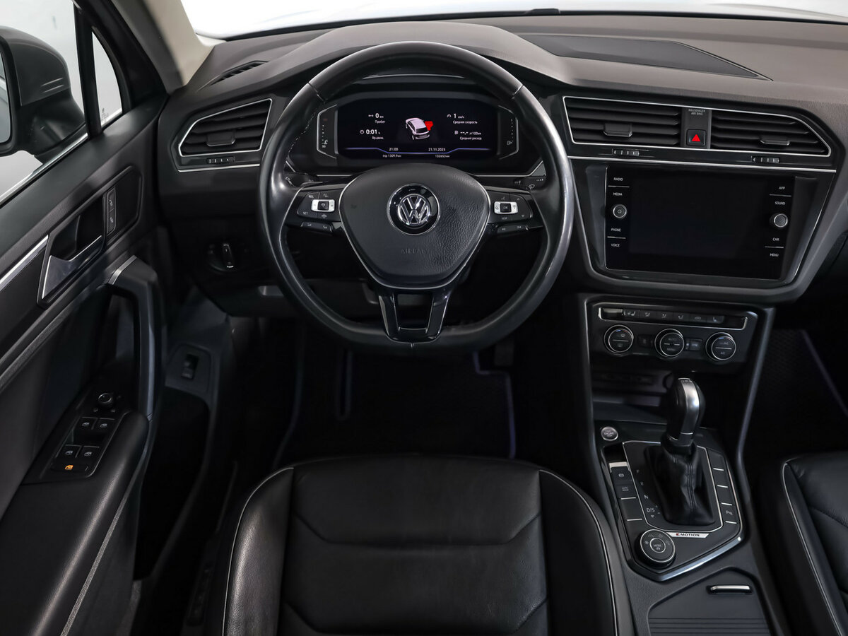 Volkswagen Tiguan II, 2019 - 132 652 км. | Фото №7