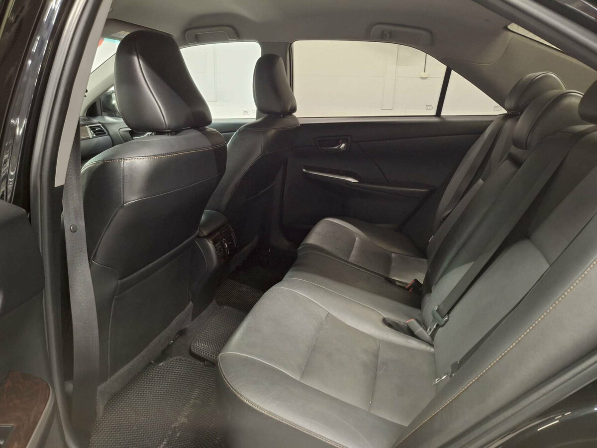 Toyota Camry VII (XV50) Рестайлинг, 2015 Фото №11