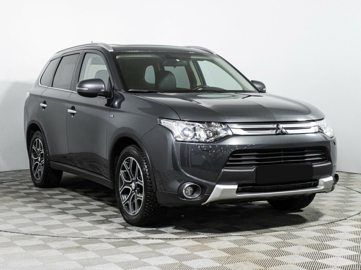 Mitsubishi Outlander III Рестайлинг, 2014 - 121 050 км. | Фото №3