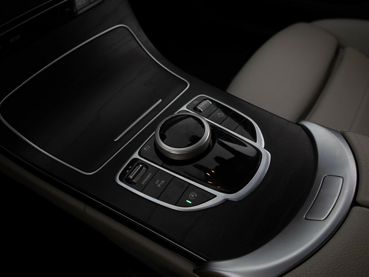 Mercedes-Benz C-Класс 200 IV (W205), 2017 - 252 649 км. | Фото №6