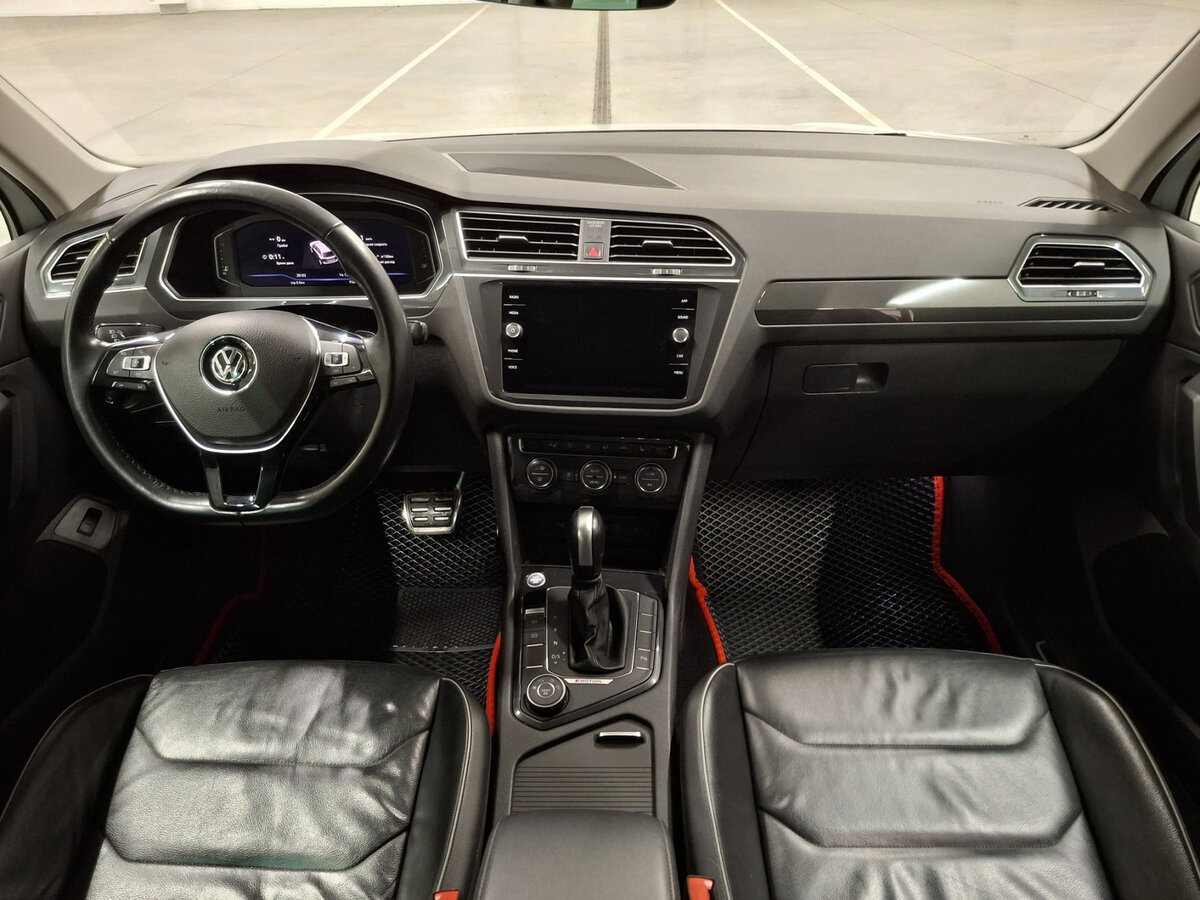 Volkswagen Tiguan II, 2020 Фото №14