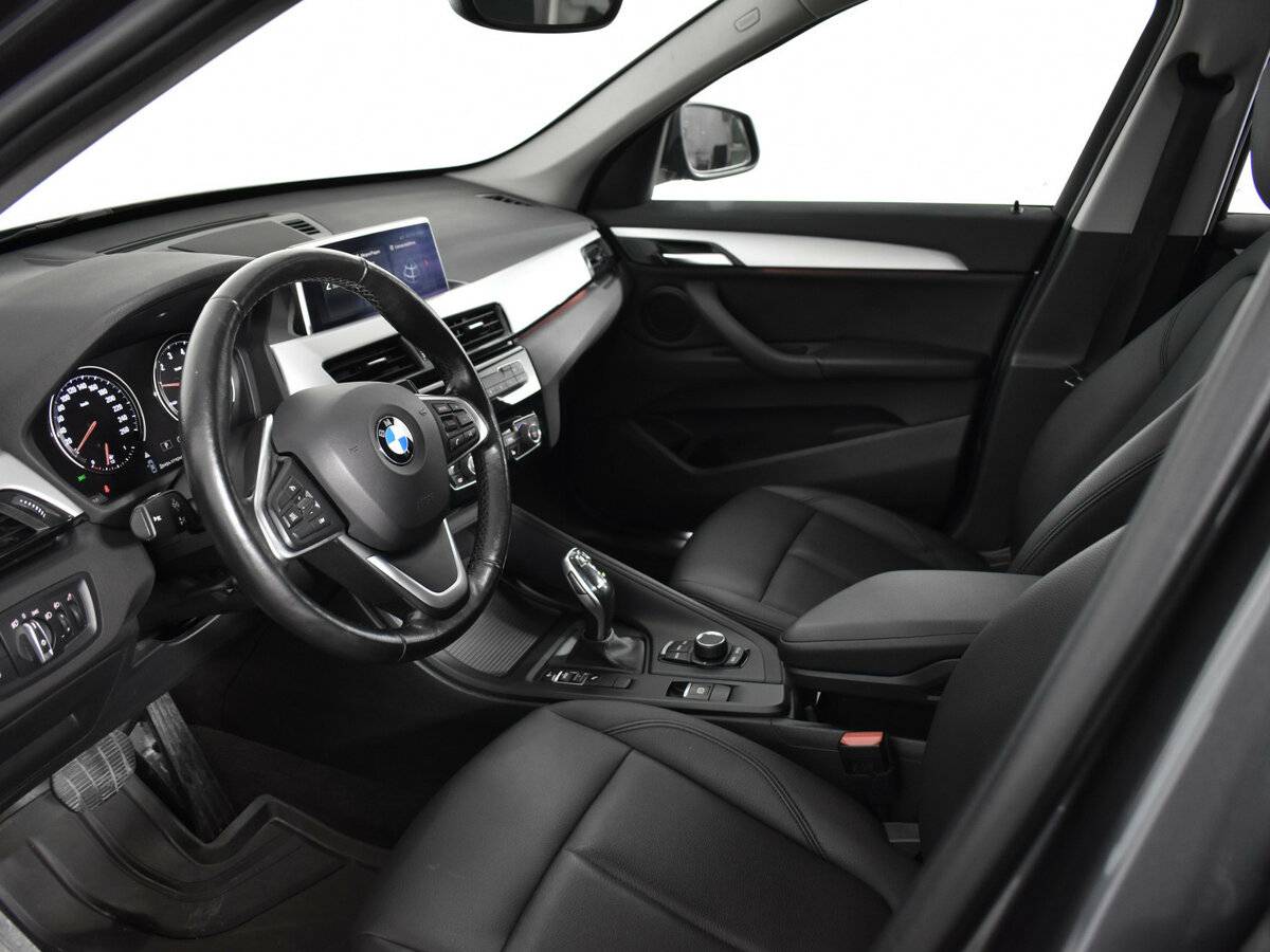 BMW X1 18i sDrive II (F48) Рестайлинг, 2019 Фото №9