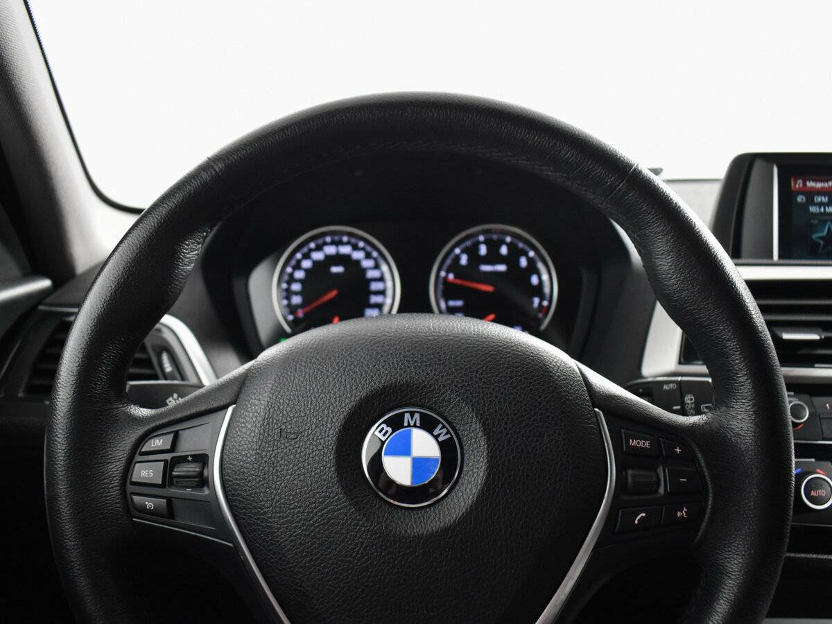 BMW 1 серии 118i II (F20/F21) Рестайлинг 2, 2017 Фото №14