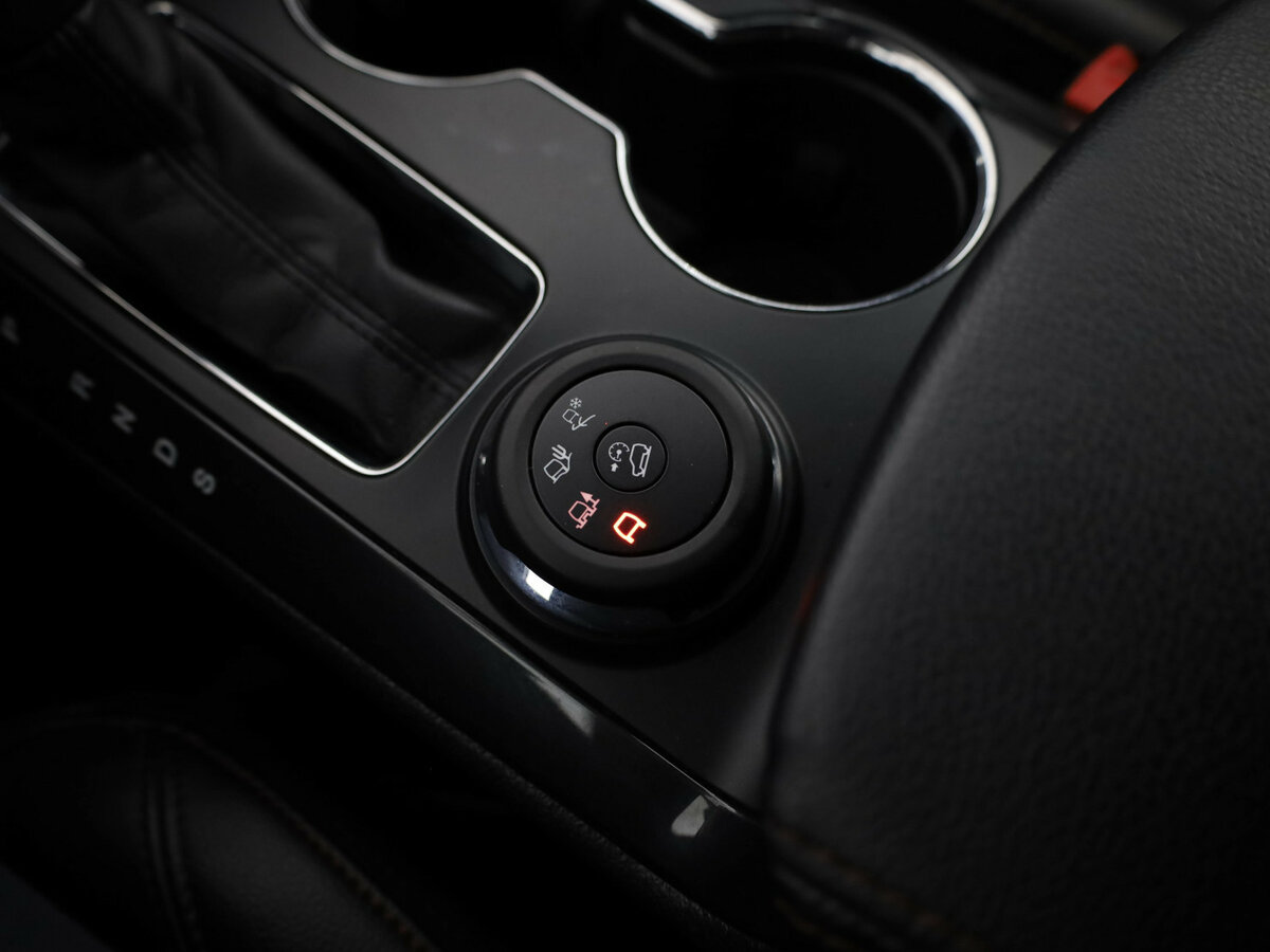 Ford Explorer V Рестайлинг, 2015 Фото №15