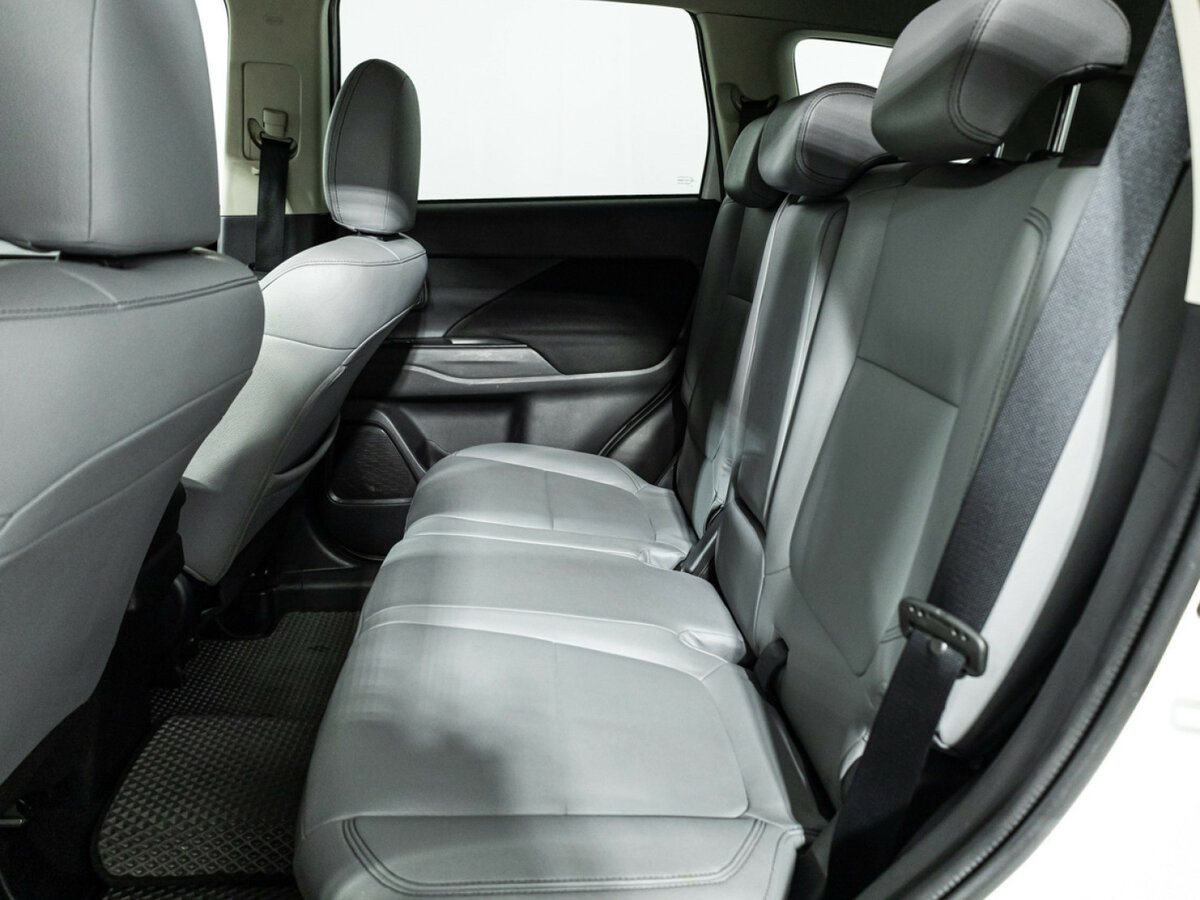 Mitsubishi Outlander III Рестайлинг 3, 2019 - 136 812 км. | Фото №8