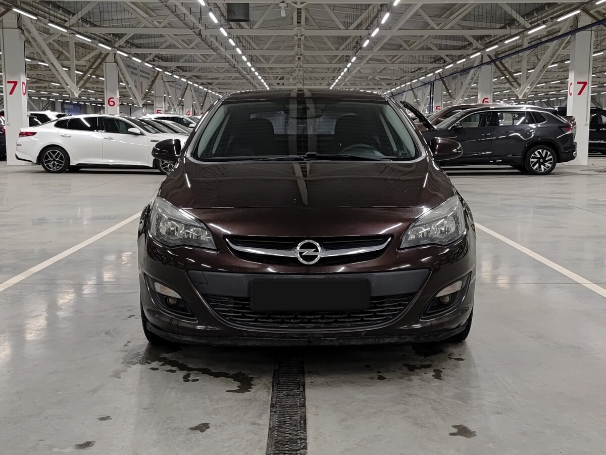 Opel Astra J Рестайлинг, 2014 - 168 760 км. | Фото №2