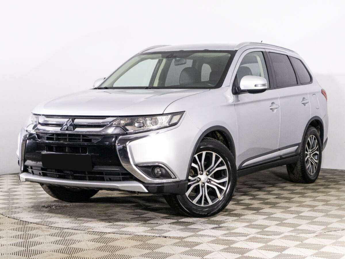 Mitsubishi Outlander, 2015 - 136 683 км. | Фото №1